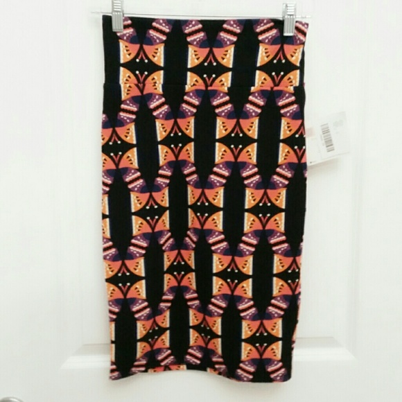 Lularoe Butterfly Cassie Skirt - Picture 2 of 6